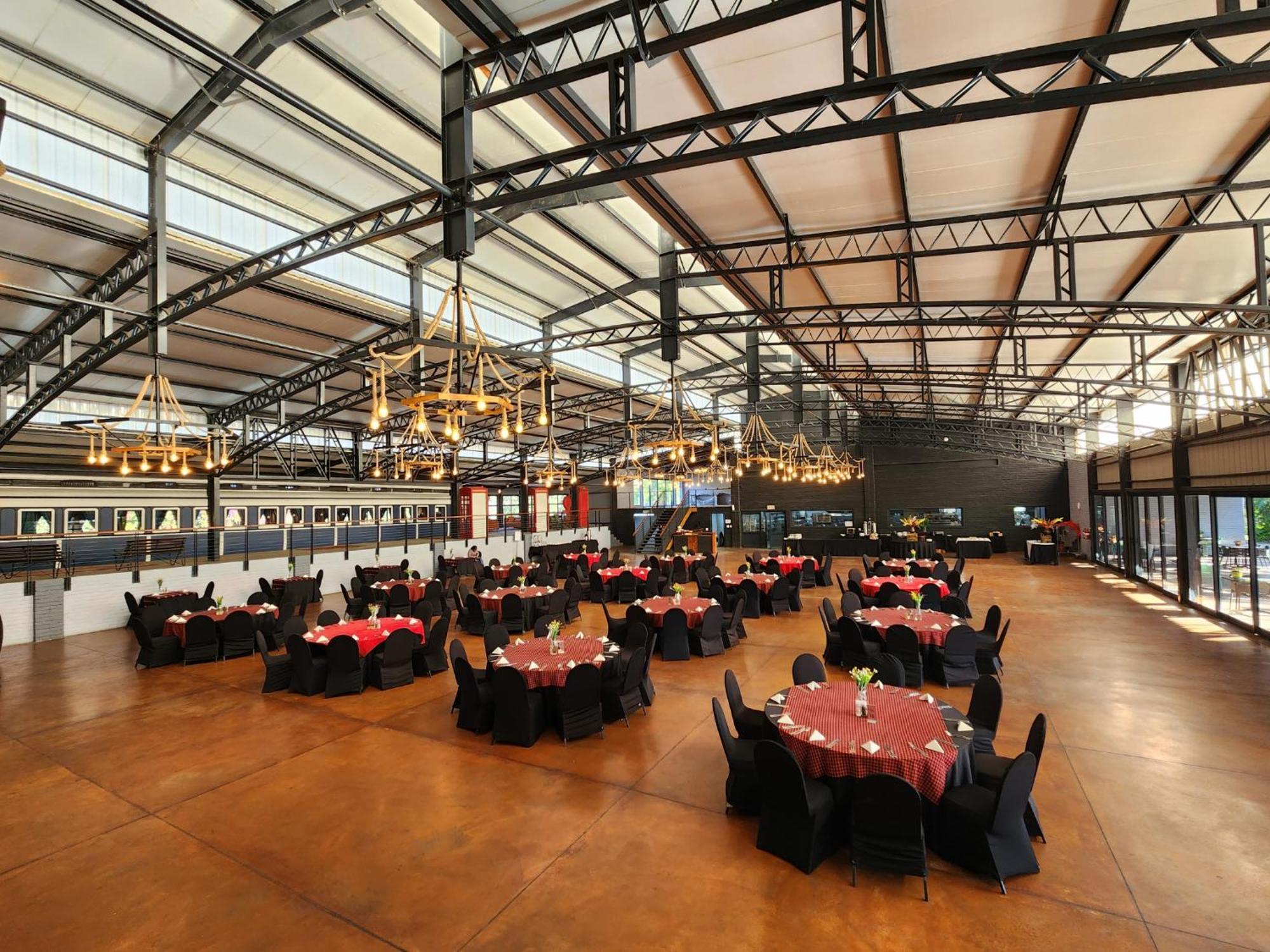 Safari Hotel & Convention Centre Rustenburg Exteriör bild